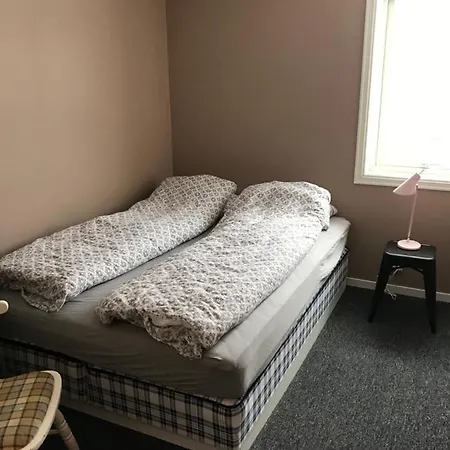 Lofoten Pensjonat Kapselhotel